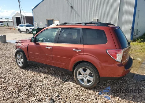 2010 Subaru Forester 2.5X Premium z USA, uszkodzony, nr VIN JF2SH6CC2AH796703